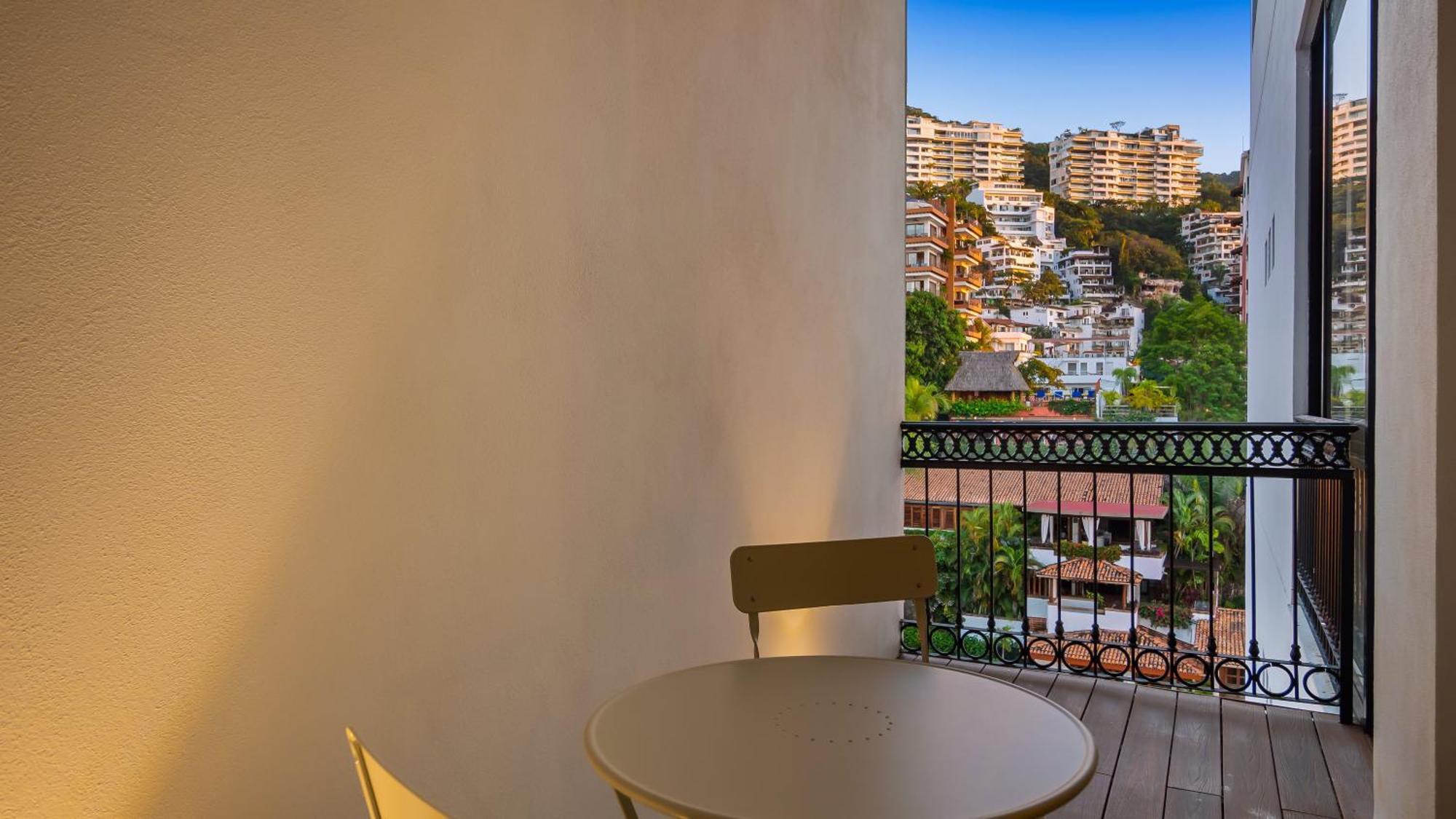 Pier 57 - 710 Fabulous & Luxurious 2 Bedroom Penthouse Пуэрто-Вальярта Экстерьер фото